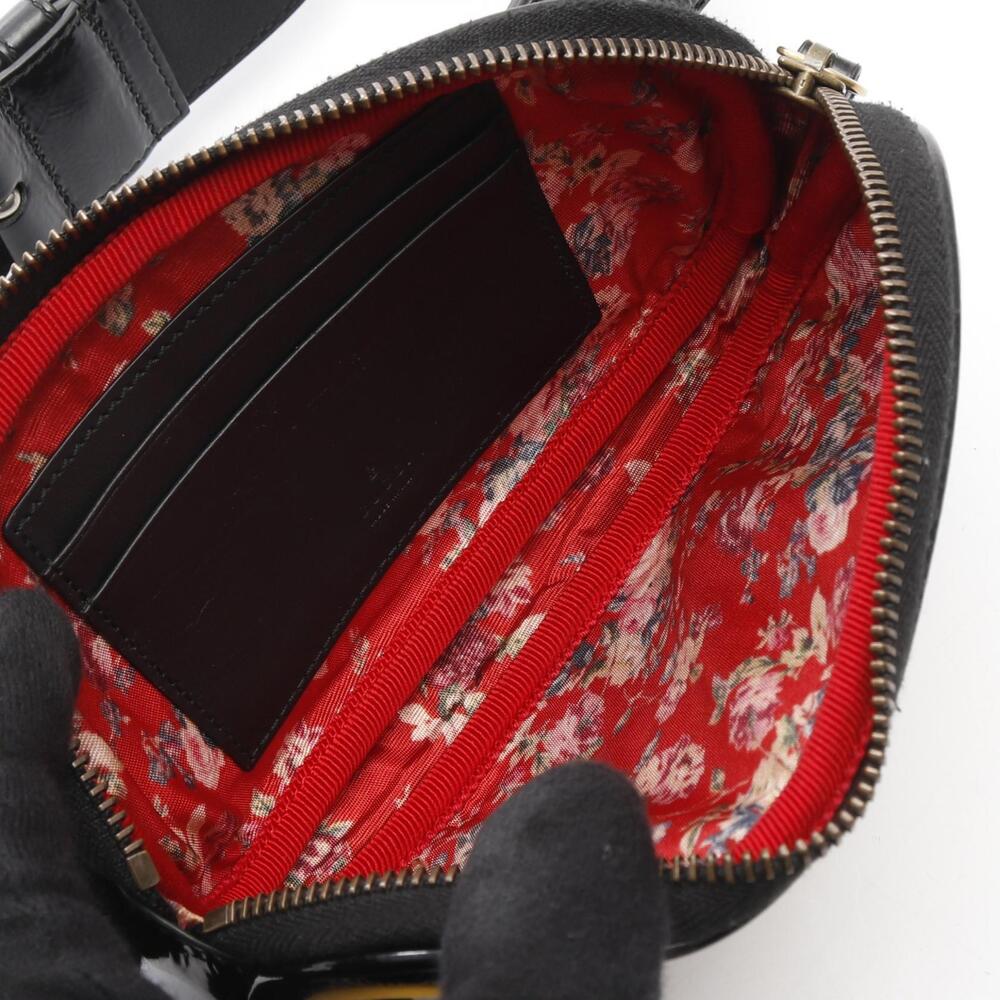 Gucci Crossbody Bum Body Vernis Belt Belt Black Waist Bag Game Patent Patch